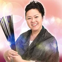 電話占いシエロで当たる先生、まり子先生