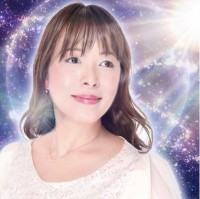 電話占いニーケの当たる占い師、紫帆（しほ）先生